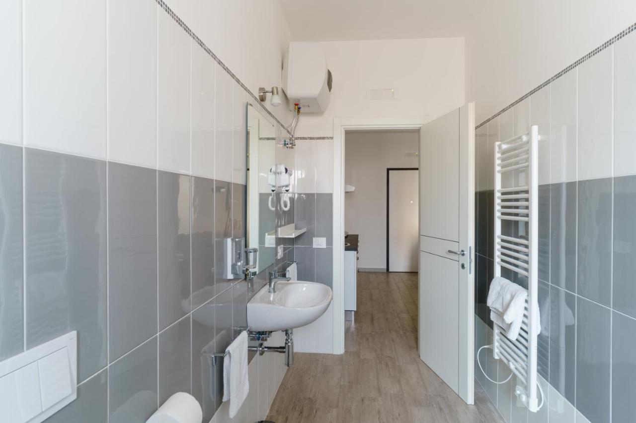 Aparthotel Le Marine Bisceglie Exteriér fotografie