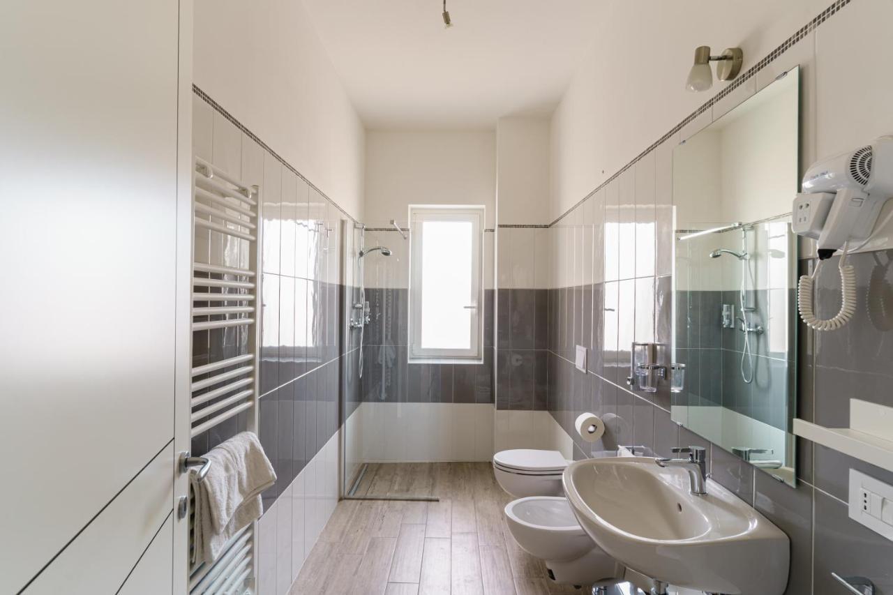 Aparthotel Le Marine Bisceglie Exteriér fotografie